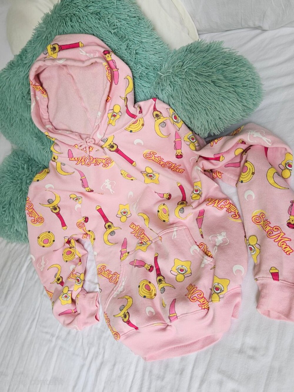 Sailor Moon Oversized Pink Graphic Hoodie Anime Kawaii Fleece XL Like New
